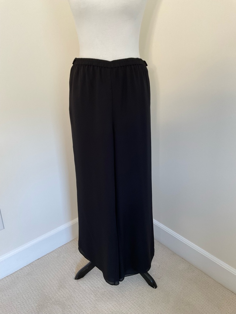 Draper’s & Damon’s Black Wide Leg Elastic Waist Dress Pants